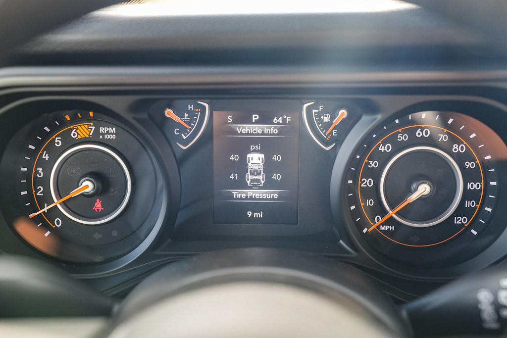 Thumbnail: 2026 Jeep Wrangler - 14