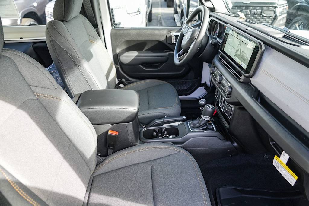 Thumbnail: 2026 Jeep Wrangler - 9