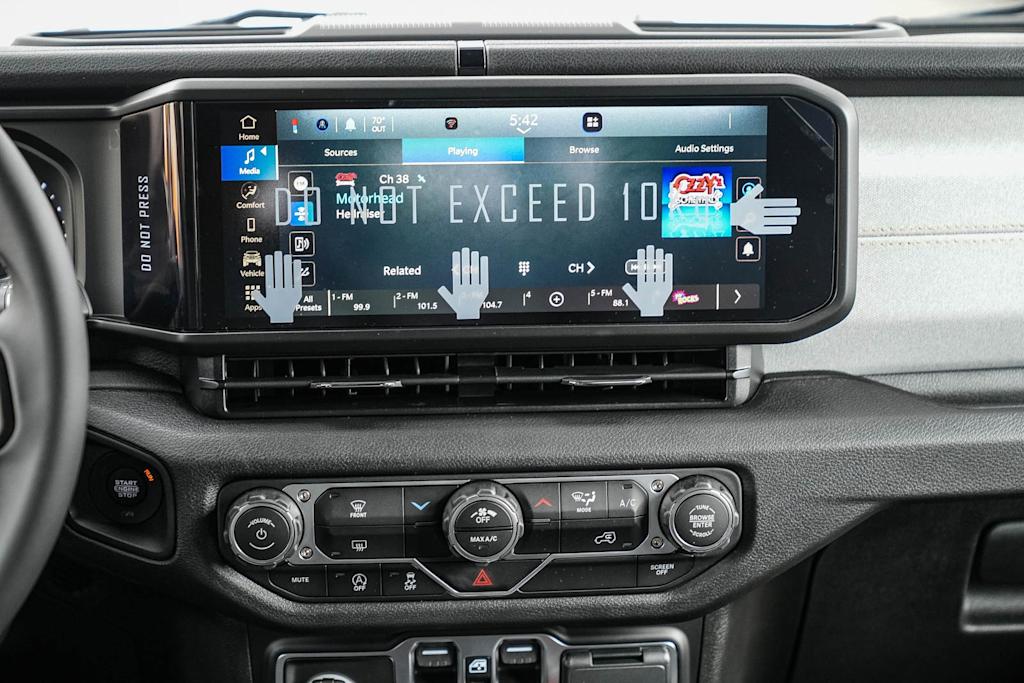 Thumbnail: 2025 Jeep Wrangler - 13