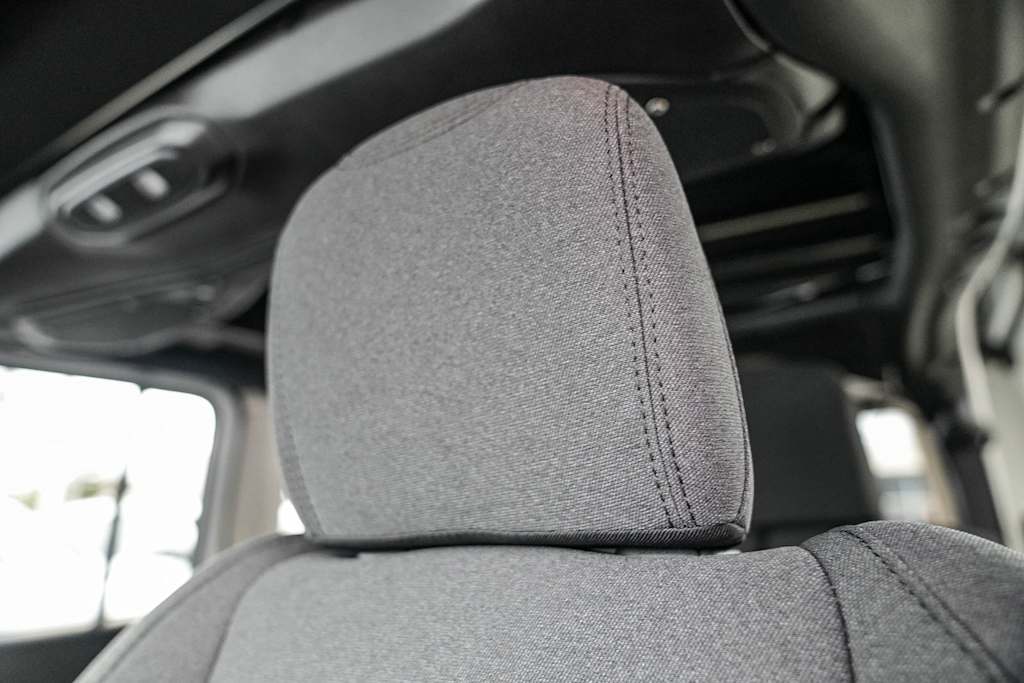 Thumbnail: 2025 Jeep Wrangler - 25