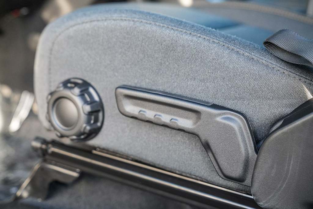 Thumbnail: 2026 Jeep Wrangler - 23