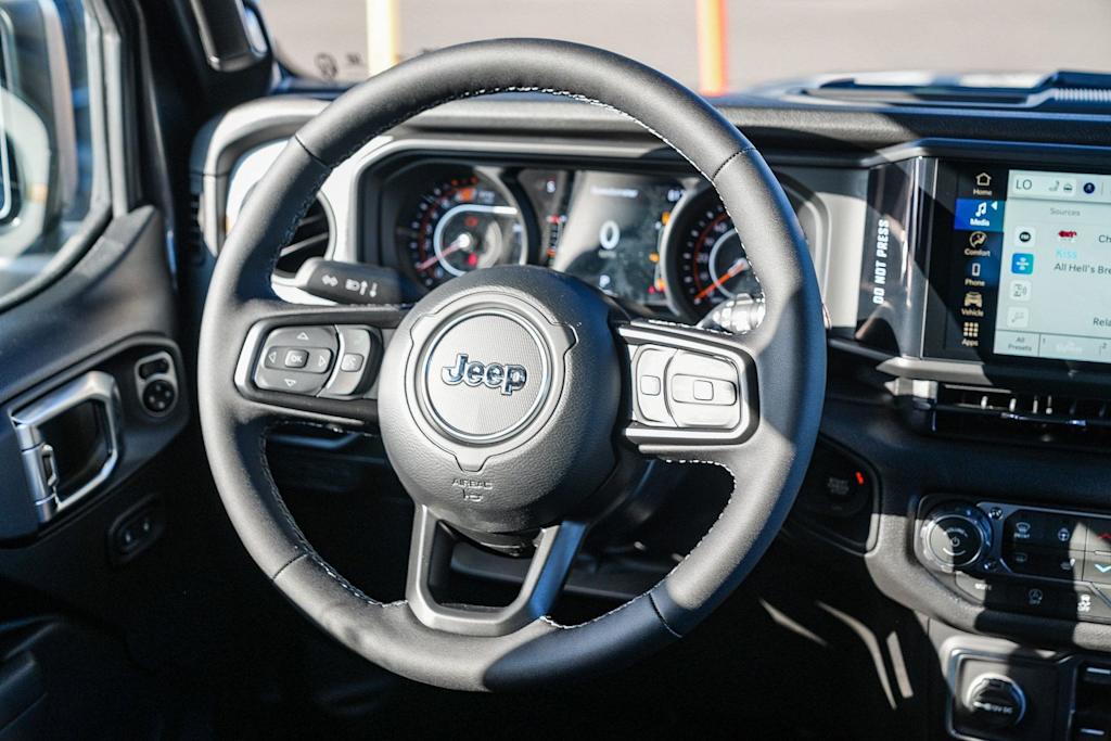 Thumbnail: 2026 Jeep Wrangler - 13