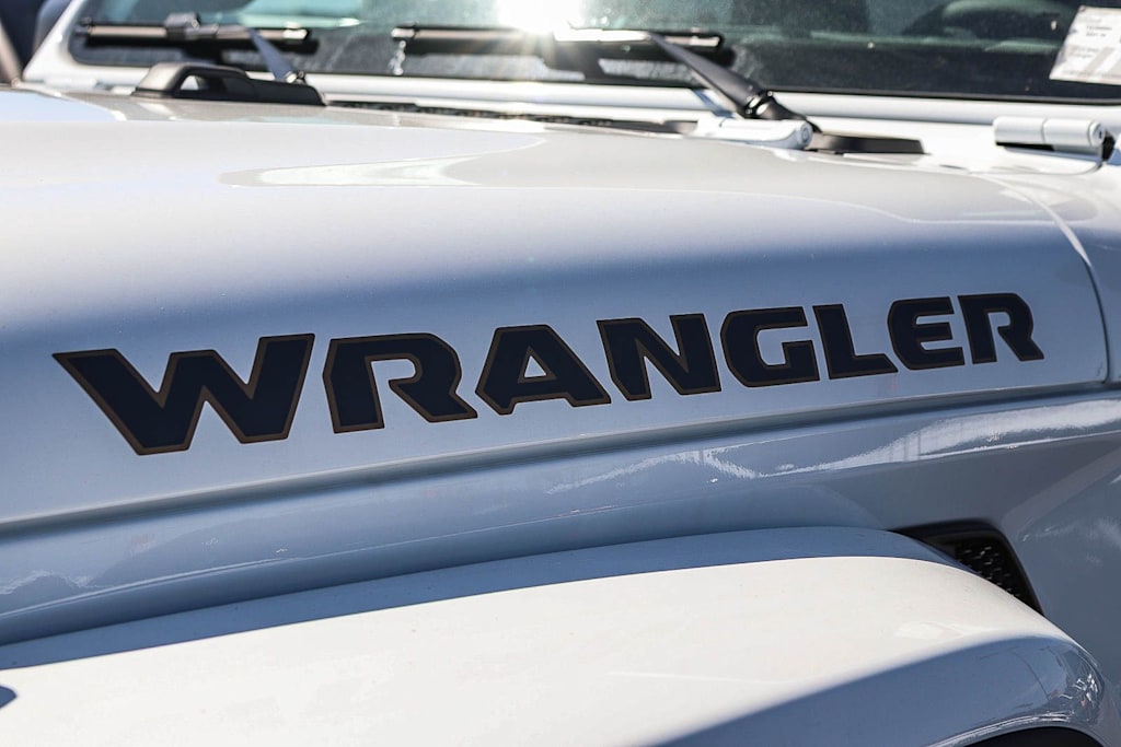 Thumbnail: 2026 Jeep Wrangler - 6