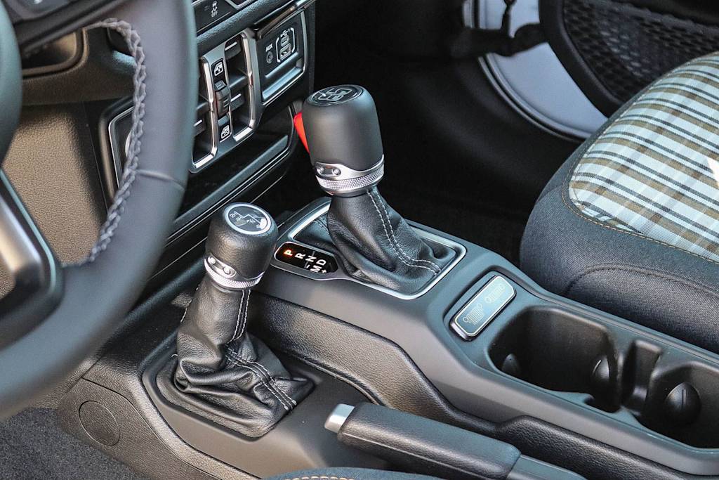 Thumbnail: 2026 Jeep Wrangler - 14