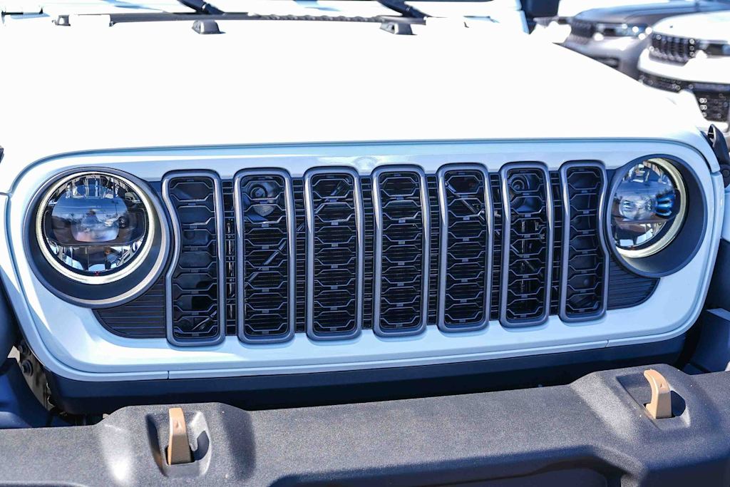 Thumbnail: 2026 Jeep Wrangler - 21