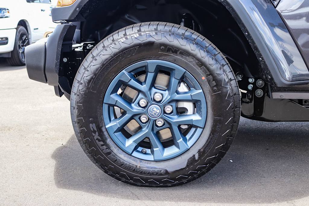 Thumbnail: 2026 Jeep Wrangler - 7