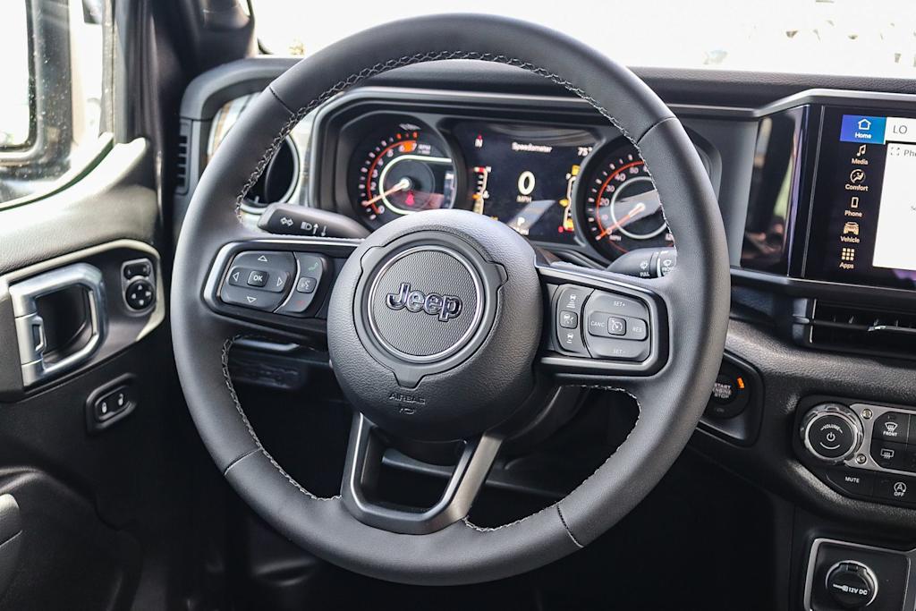 Thumbnail: 2026 Jeep Wrangler - 9
