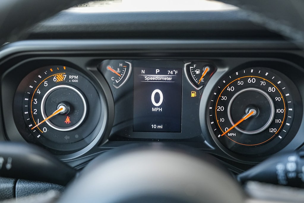 Thumbnail: 2025 Jeep Wrangler - 15