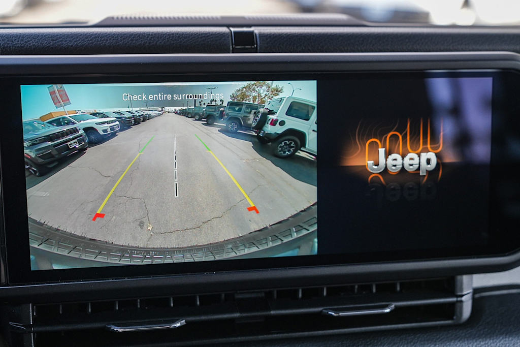 Thumbnail: 2025 Jeep Wrangler - 23