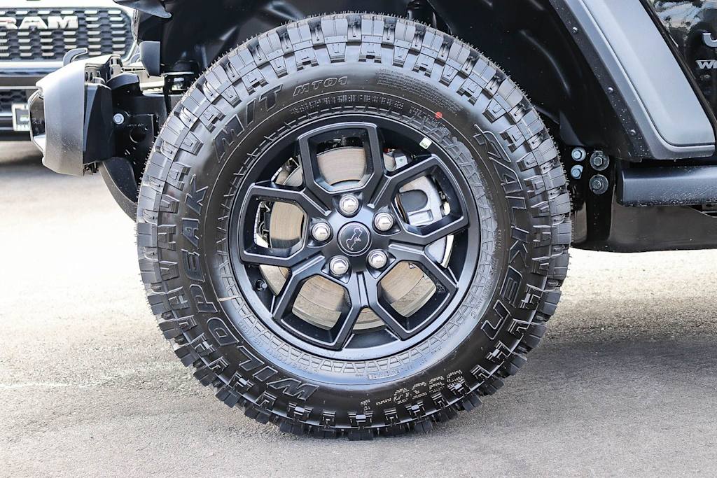 Thumbnail: 2026 Jeep Wrangler - 6