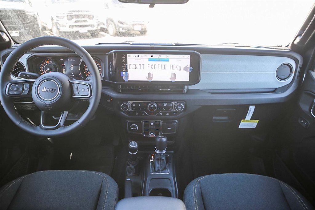 Thumbnail: 2025 Jeep Wrangler - 2