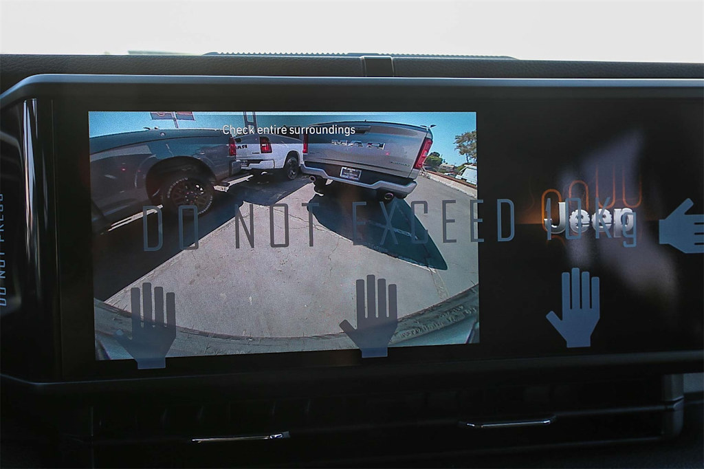 Thumbnail: 2025 Jeep Wrangler - 22