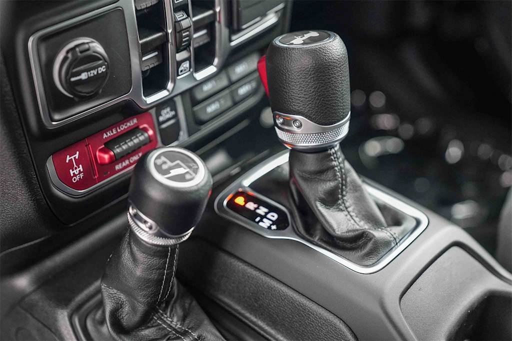 Thumbnail: 2026 Jeep Wrangler - 13