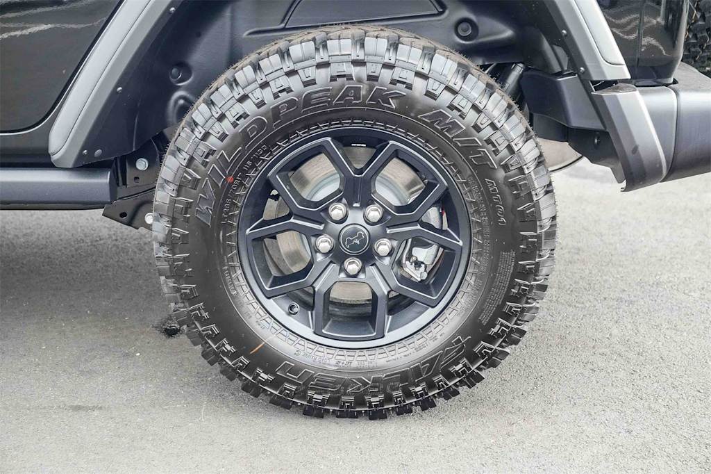 Thumbnail: 2026 Jeep Wrangler - 20