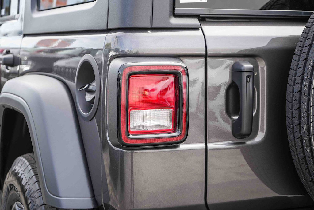 2026 Jeep Wrangler 4-Door Sport S - Photo 20