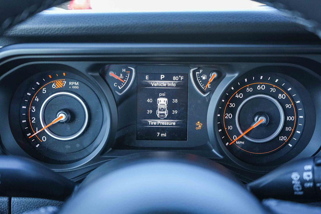 Thumbnail: 2026 Jeep Wrangler - 15