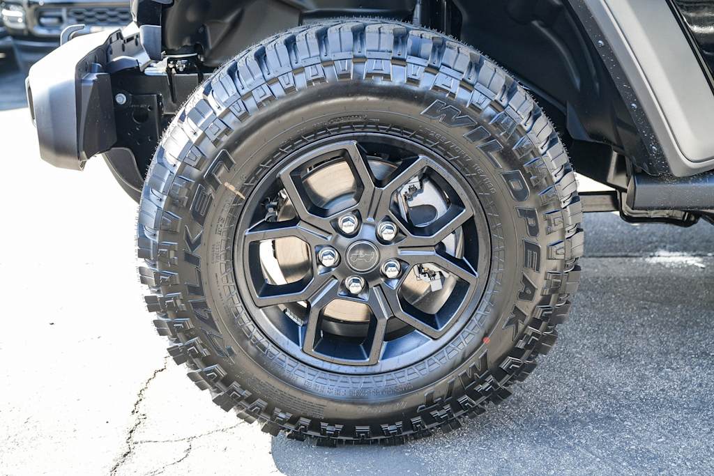 Thumbnail: 2026 Jeep Wrangler - 4