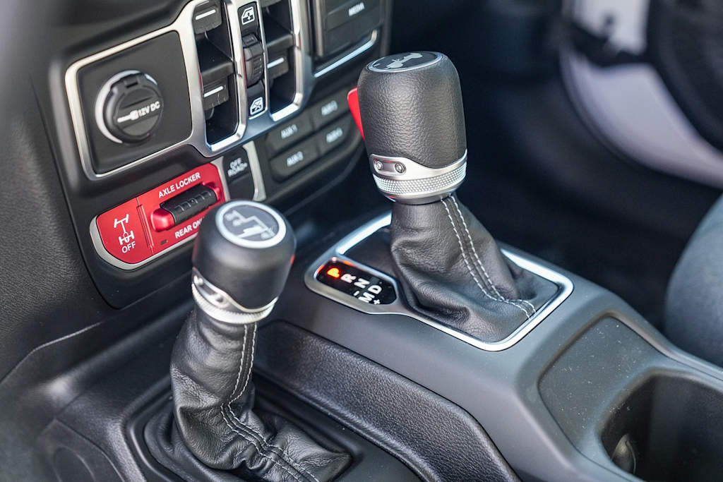 Thumbnail: 2026 Jeep Wrangler - 14