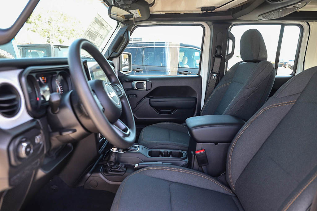 Thumbnail: 2026 Jeep Wrangler - 10