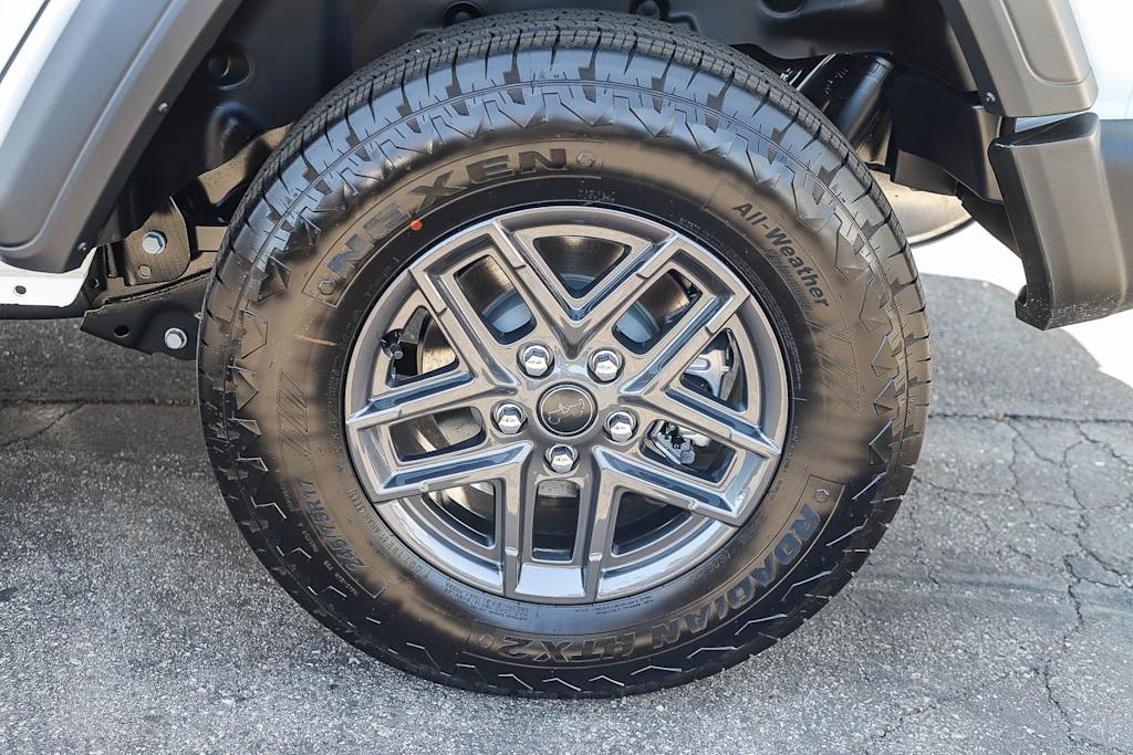 Thumbnail: 2026 Jeep Wrangler - 19