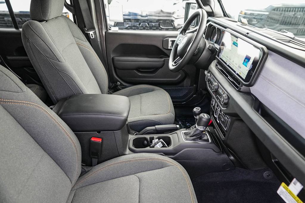 Thumbnail: 2025 Jeep Wrangler - 9