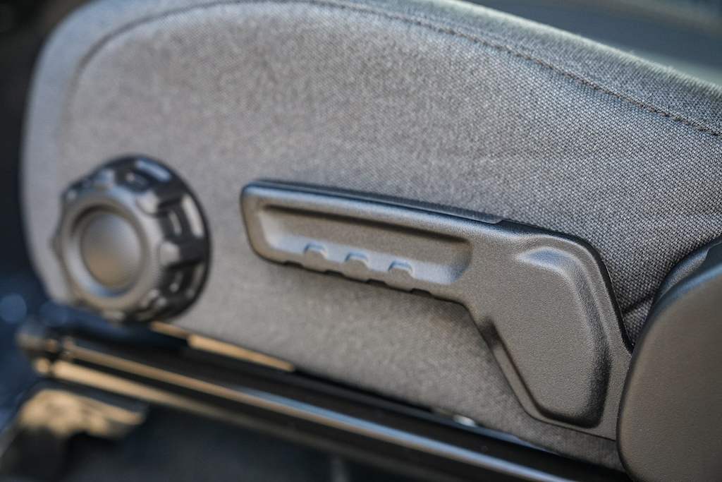 Thumbnail: 2026 Jeep Wrangler - 22