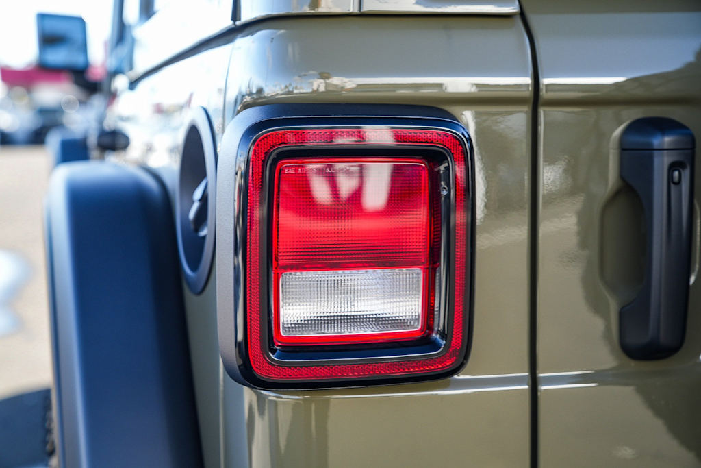 Thumbnail: 2026 Jeep Wrangler - 19