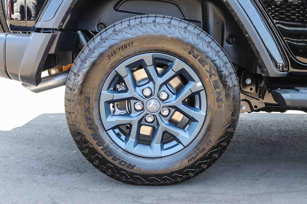 Thumbnail: 2026 Jeep Wrangler - 22