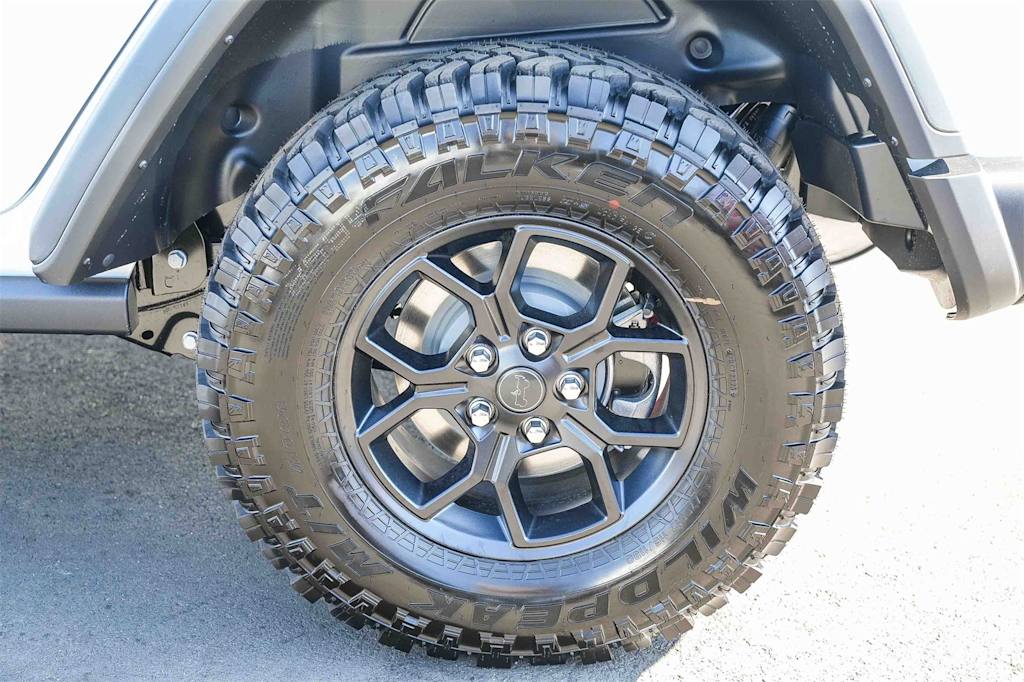 Thumbnail: 2026 Jeep Wrangler - 20