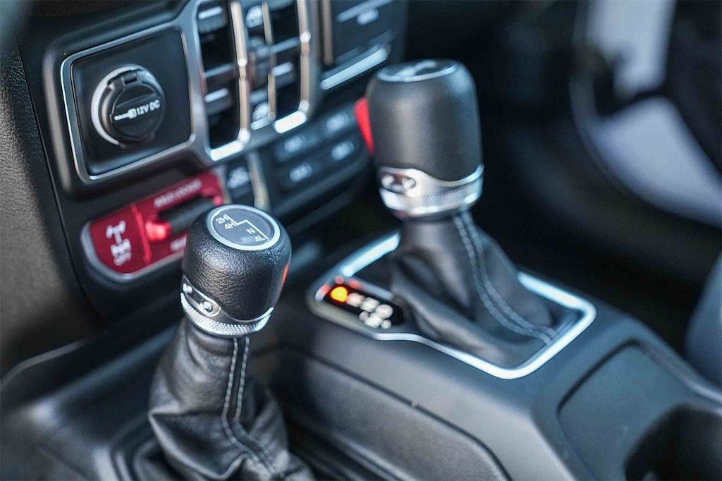 Thumbnail: 2026 Jeep Wrangler - 13