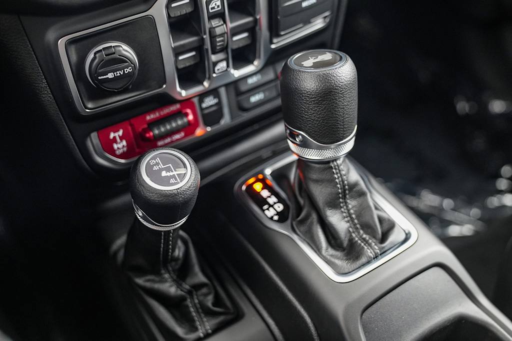 Thumbnail: 2026 Jeep Wrangler - 14