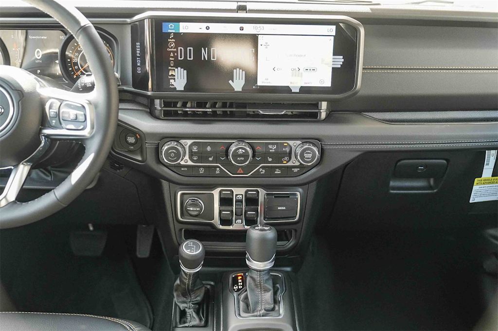 Thumbnail: 2025 Jeep Wrangler - 8