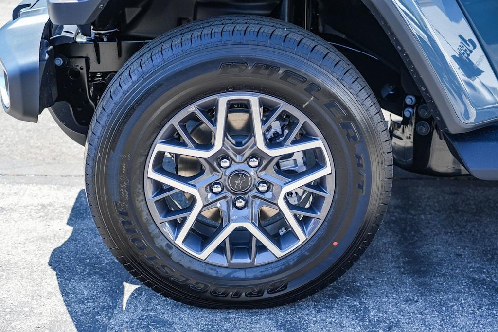 Thumbnail: 2026 Jeep Wrangler - 7