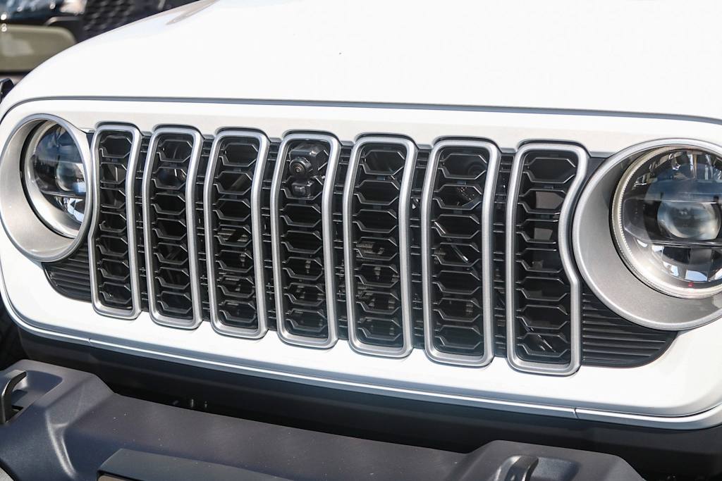 Thumbnail: 2025 Jeep Wrangler - 6