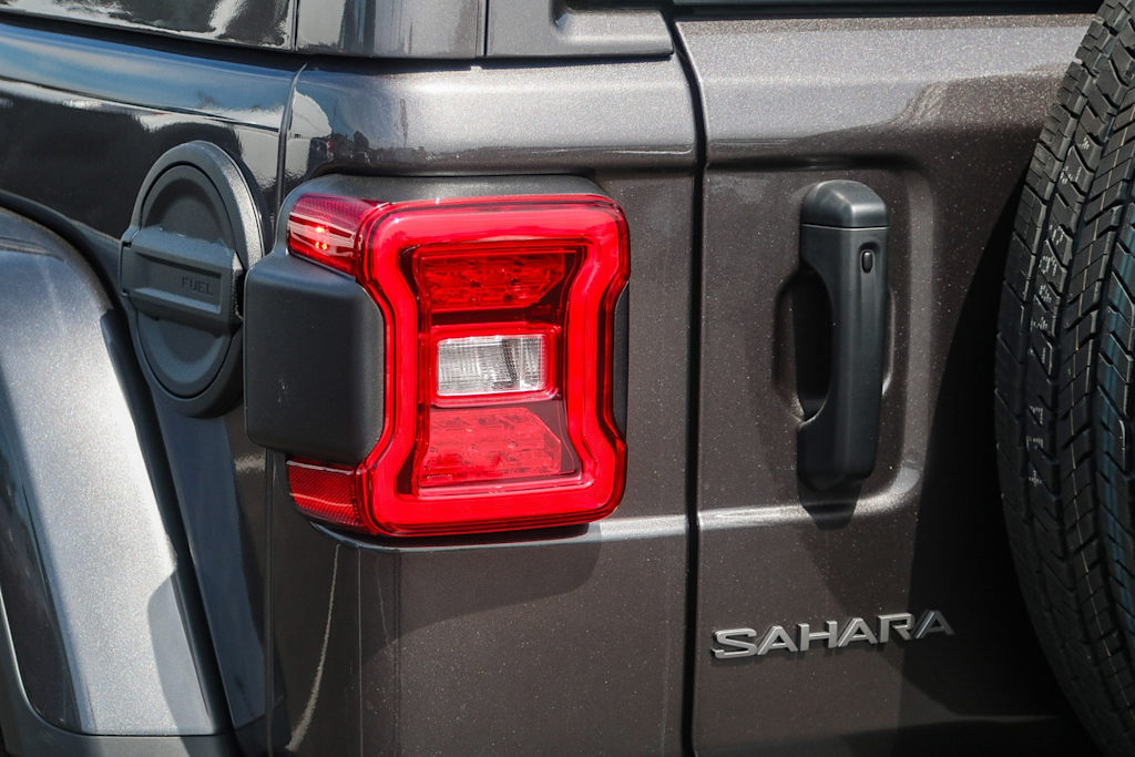 Thumbnail: 2025 Jeep Wrangler - 20