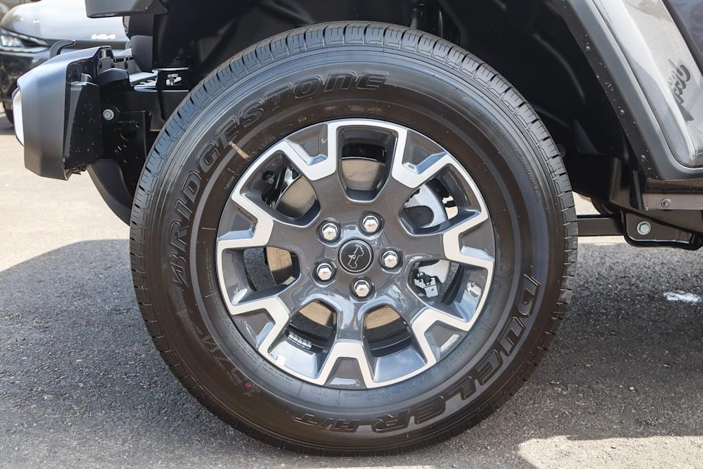 Thumbnail: 2025 Jeep Wrangler - 21