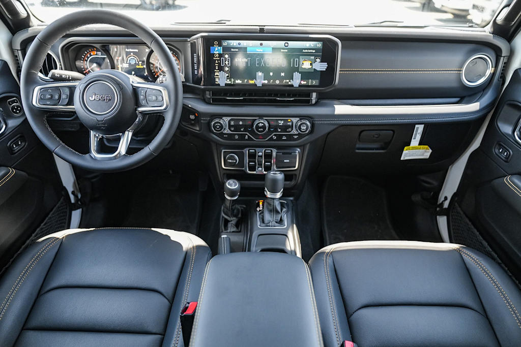 Thumbnail: 2025 Jeep Wrangler - 2