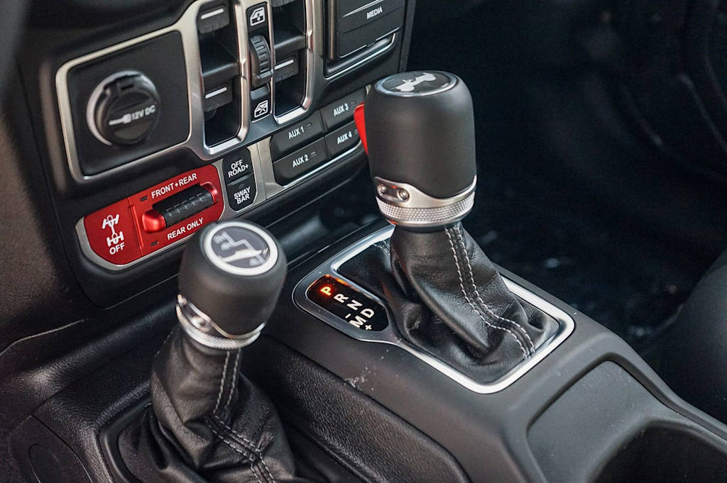 Thumbnail: 2026 Jeep Wrangler - 14