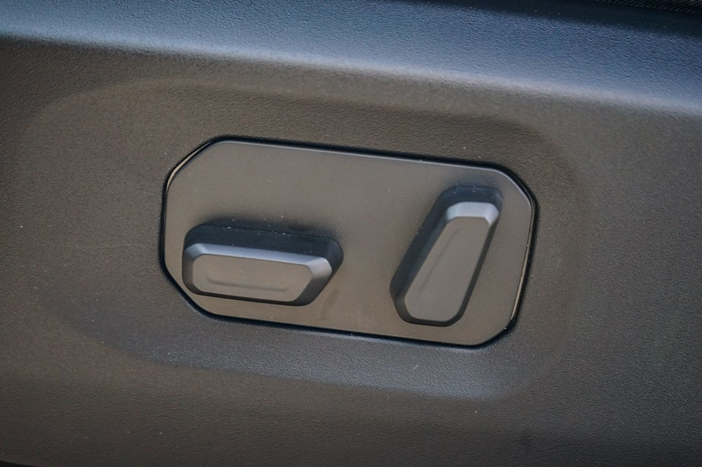 Thumbnail: 2026 Jeep Wrangler - 22