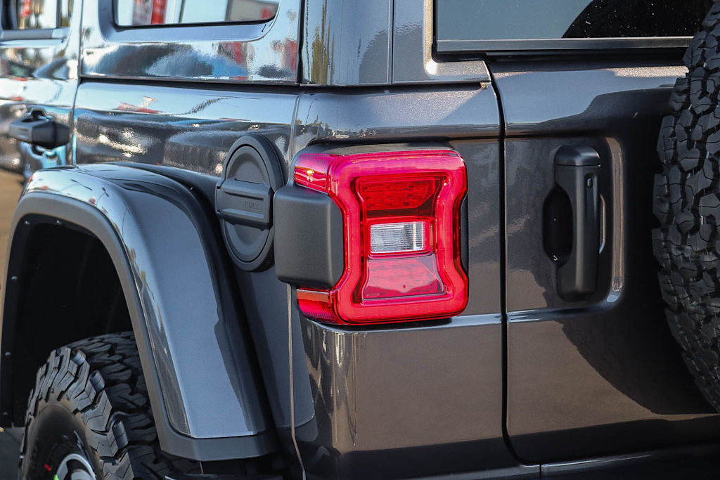 Thumbnail: 2026 Jeep Wrangler - 21