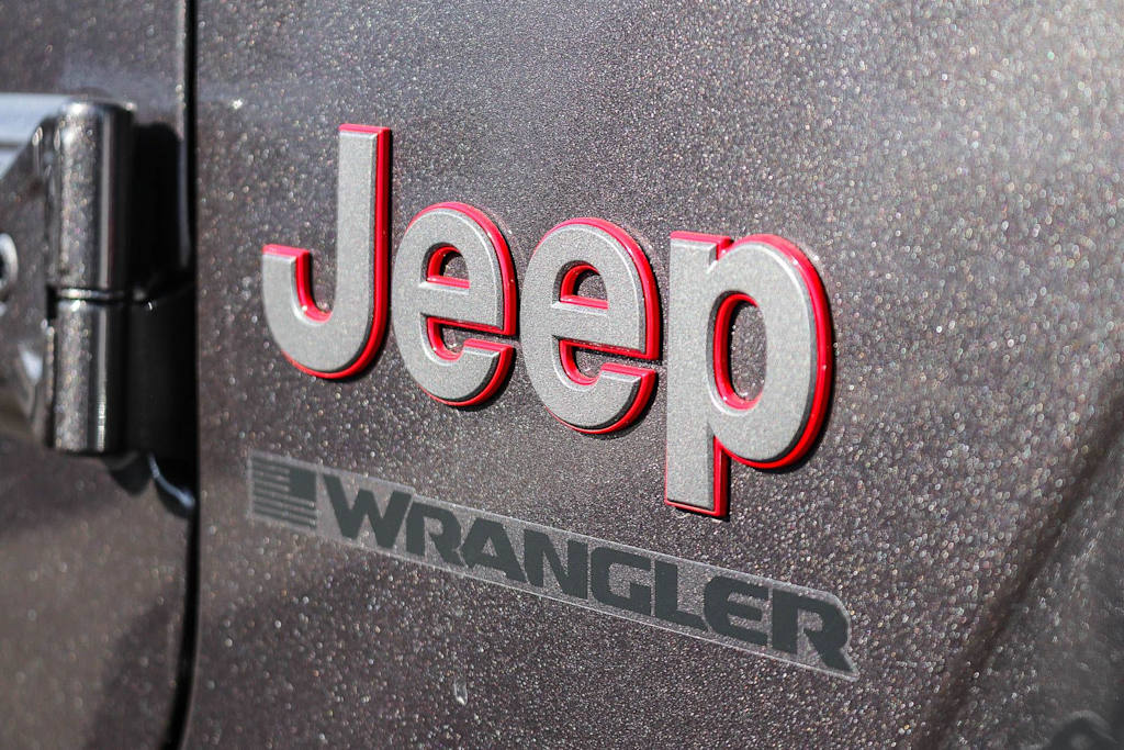 Thumbnail: 2026 Jeep Wrangler - 18