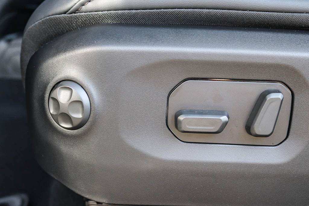 Thumbnail: 2026 Jeep Wrangler - 27