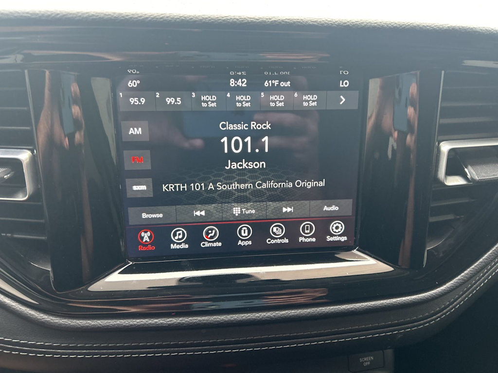 Thumbnail: 2022 Dodge Durango - 13