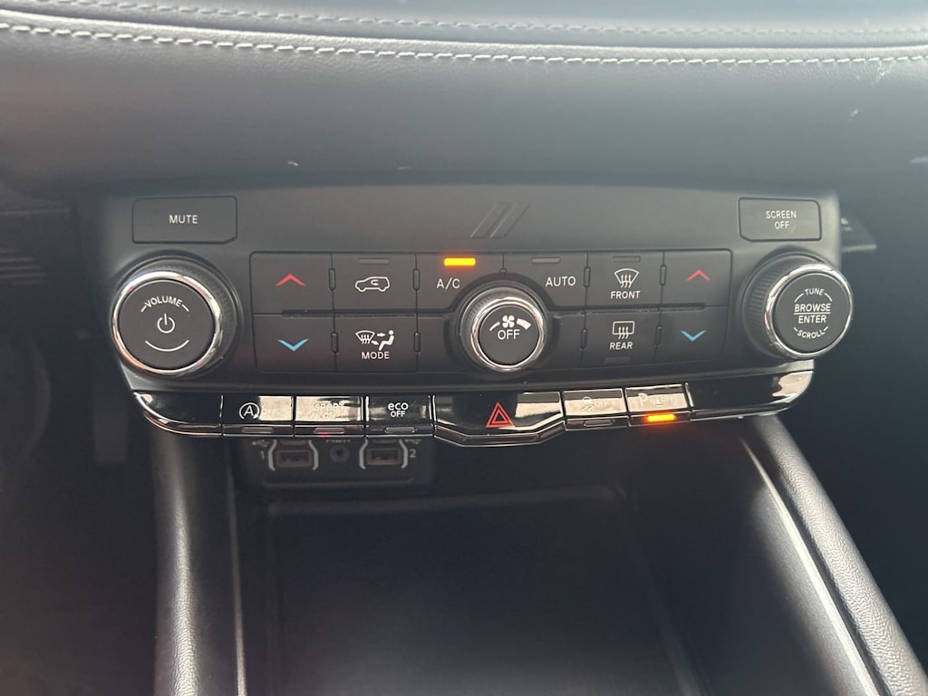 Thumbnail: 2022 Dodge Durango - 32