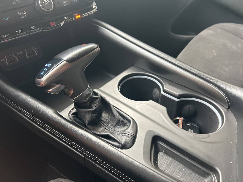 Thumbnail: 2022 Dodge Durango - 14