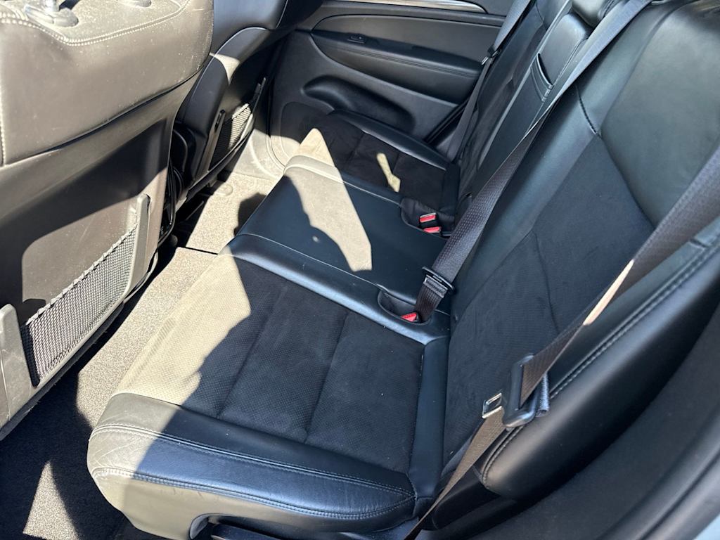 Thumbnail: 2020 Jeep Grand Cherokee - 7