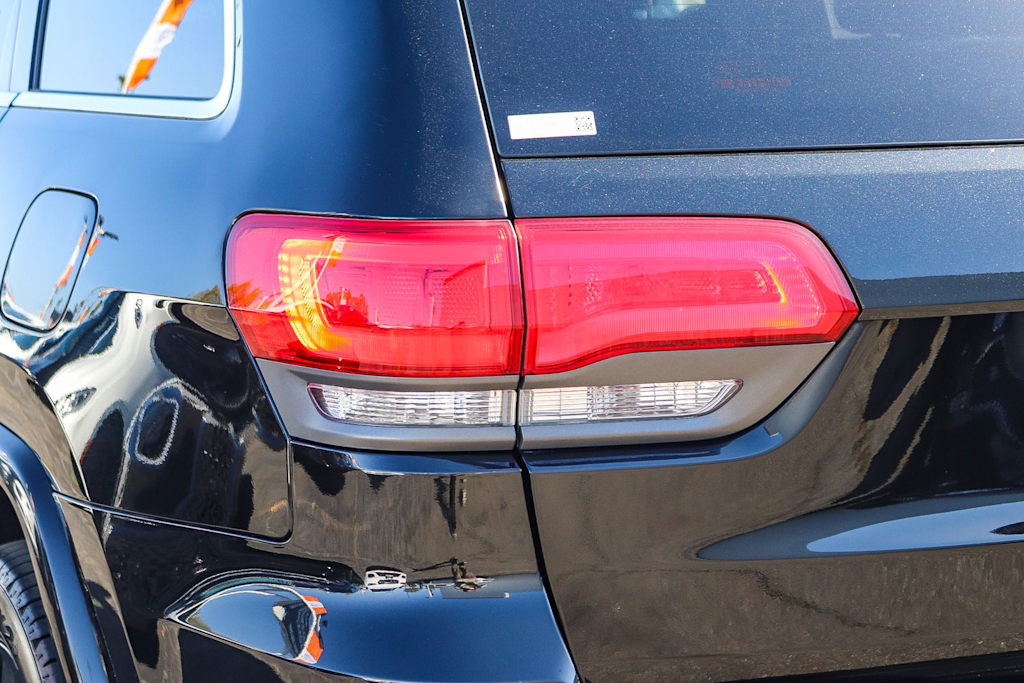 Thumbnail: 2015 Jeep Grand Cherokee - 19