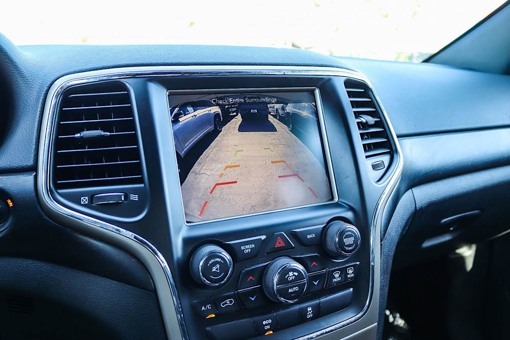 Thumbnail: 2015 Jeep Grand Cherokee - 26
