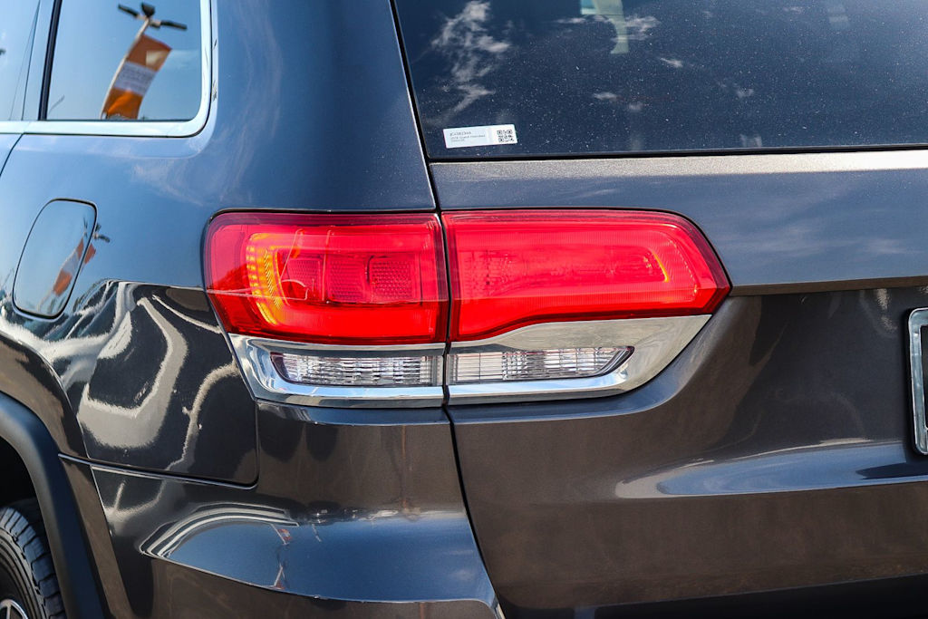 Thumbnail: 2018 Jeep Grand Cherokee - 19