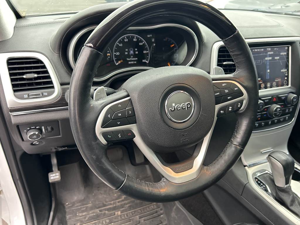 Thumbnail: 2018 Jeep Grand Cherokee - 9